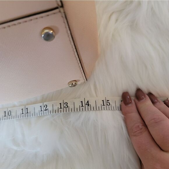 Kate Spade, pink, shoulder bag/ tote. Like new condition. - Picture 8 of 9